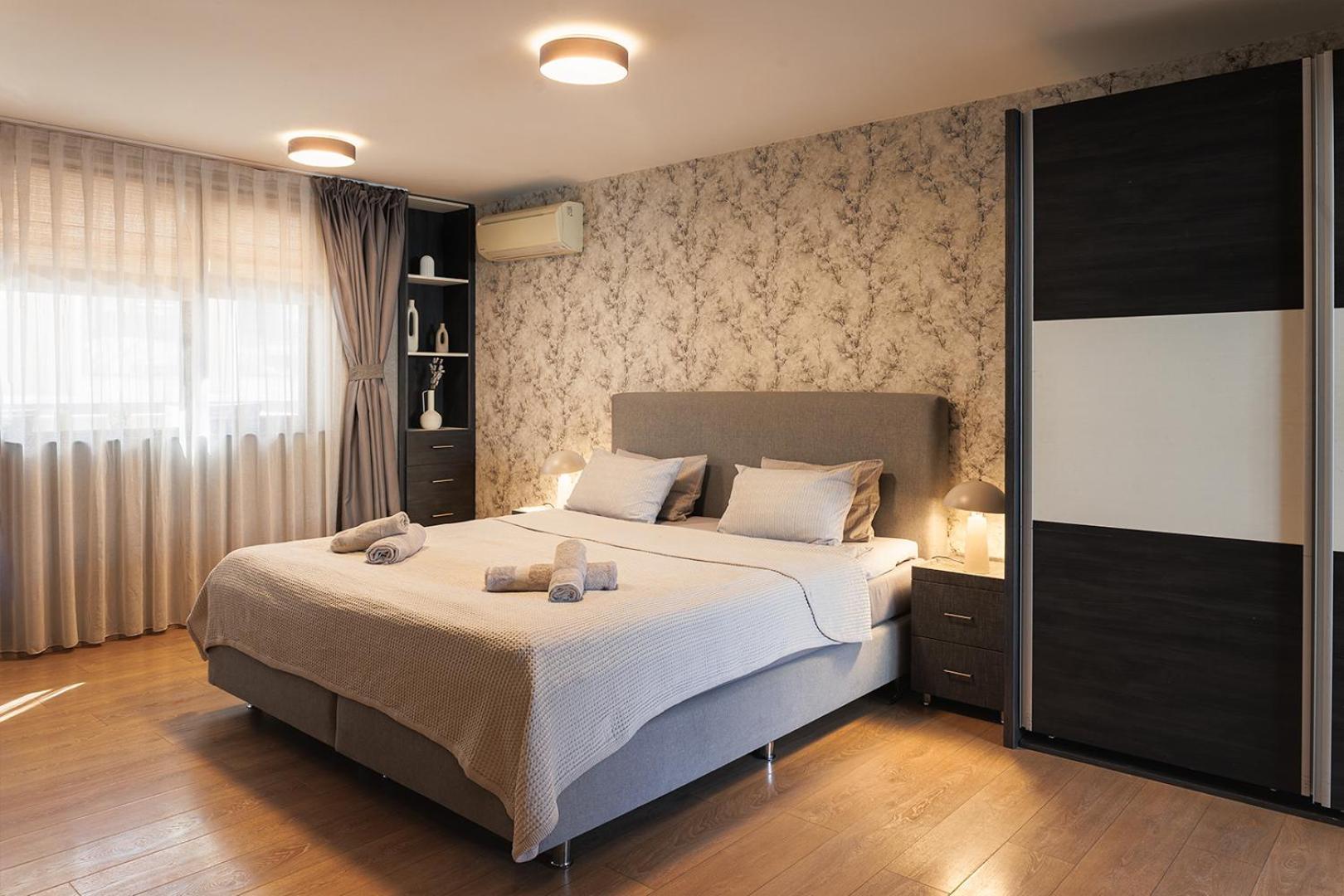 City Center Apartments With Parking Plovdiv Bagian luar foto