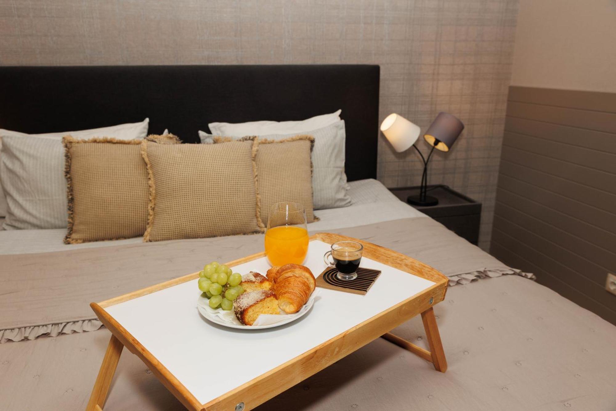 City Center Apartments With Parking Plovdiv Bagian luar foto