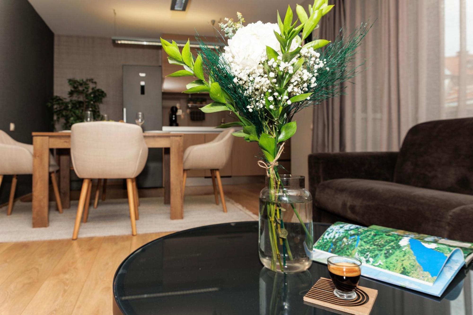 City Center Apartments With Parking Plovdiv Bagian luar foto